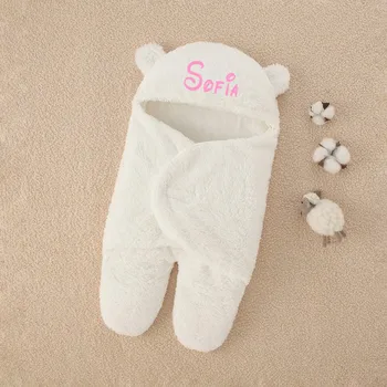 Персонализированное детское одеяло с именем Милый Медвежонок, Обертывание новорожденного ребенка, осенне-весенний детский Спальный мешок, флисовое пеленание Медвежонка